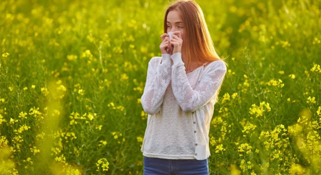 Nezle veya sinüzit sandığınız bahar alerjisi olabilir!