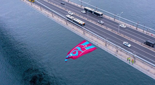 Trabzonspor, boğazdaki bayrağını parçalara bölerek satışa çıkardı