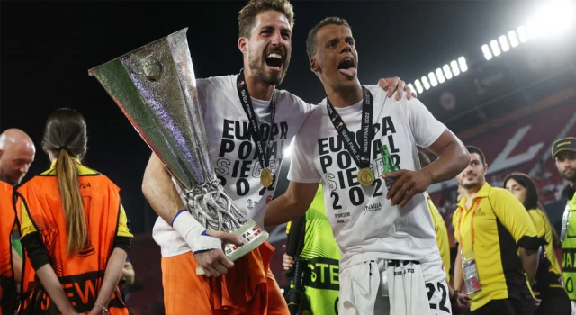 UEFA Avrupa Ligi Kupası'nı Eintracht Frankfurt kazandı