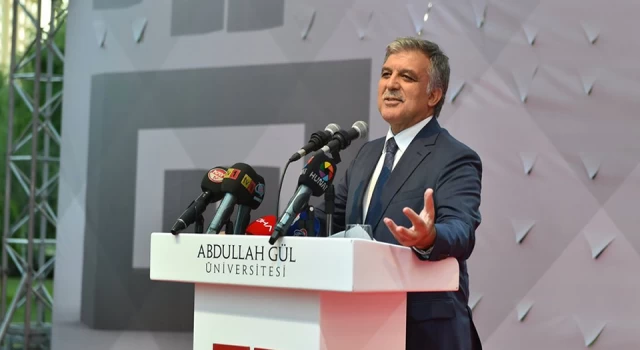 11. Cumhurbaşkanı Gül'den Abdullah Gül Üniversitesi'ne tebrik