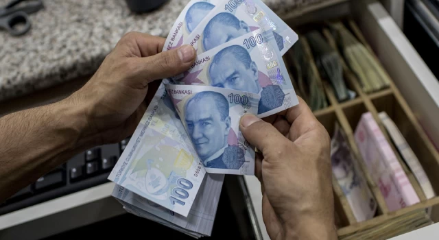 Emekli bayram ikramiyelerinin yatacağı tarih belli oldu