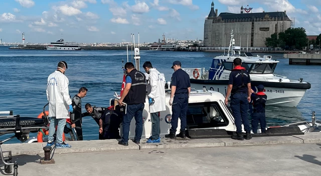 Kadıköy'de denizden çıkan cesede ilişkin bir gözaltı