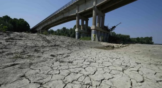 İtalya'da son 70 yılın en şiddetli kuraklık krizi: 5 bölgede OHAL ilan edildi