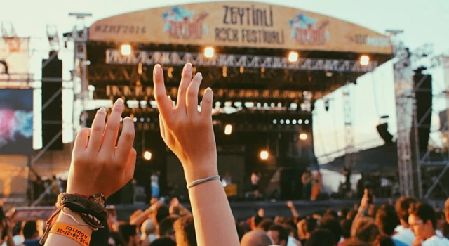 Burhaniye kaymakamı, Zeytinli Rock Festivali’ne izin vermedi
