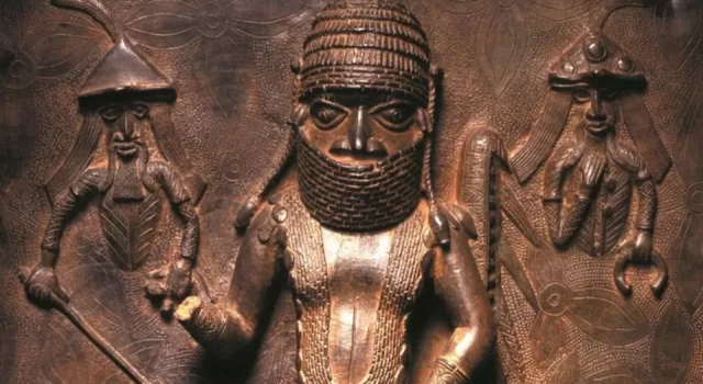 İngiltere'de Horniman Müzesi, 19. yüzyılda yağmalanan 72 tarihi eseri Nijerya'ya iade edecek