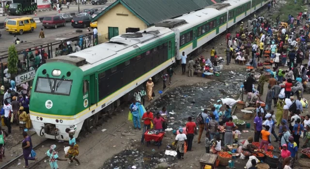 Nijerya'da tüm tren seferleri durduruldu