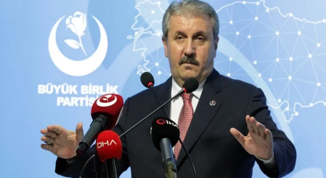 BBP lideri Destici: HDP bir daha açılmamak suretiyle kapatılmalı
