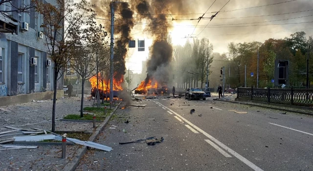 Kiev merkezinde birden fazla patlama