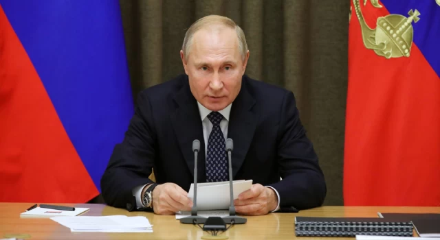 Putin: Rusya Avrupa’ya enerji sevkiyatına hazır
