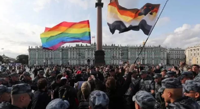Rusya 'LGBT propagandası' yasağını genişletme hazırlığında