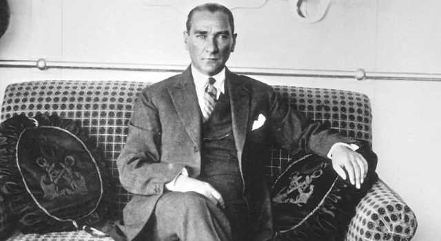 Büyük Önder Atatürk'ün sonsuzluğa ilerleyişinin 84'üncü yılı