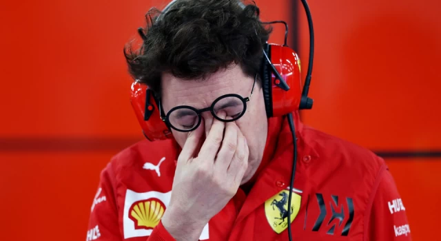 Formula 1 takımlarından Ferrari'de takım direktörü Binotto istifa etti