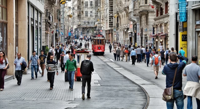 İstanbul Valiliği'nden "genel emir" İstiklal Caddesi'nde yeni önlemler