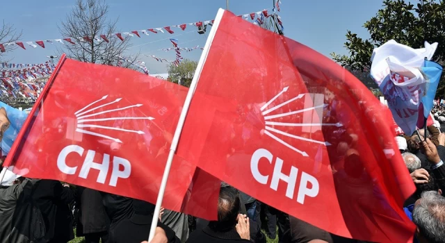 CHP’de 40 il başkanı adaylık için istifasını verdi