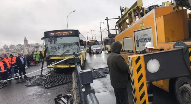 Galata Köprüsü üzerinde otobüs kazası: 3 yaralı