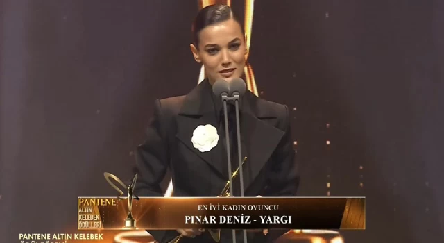 Oyunculuğuyla dünyayı kurtaran Pınar Deniz
