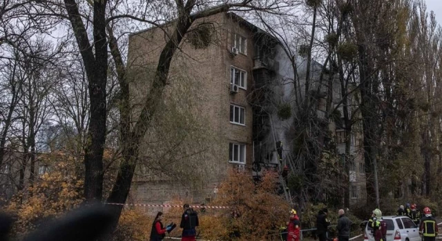 Kiev bölgesinde bir kreş yakınına helikopter düştü