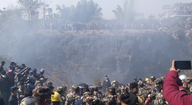 Nepal'de düşen yolcu uçağından kurtulan olmadı