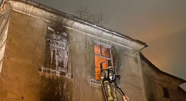 Surp Pırgiç Ermeni Katolik Kilisesi'ndeki yangında ölü sayısı 2'ye yükseldi