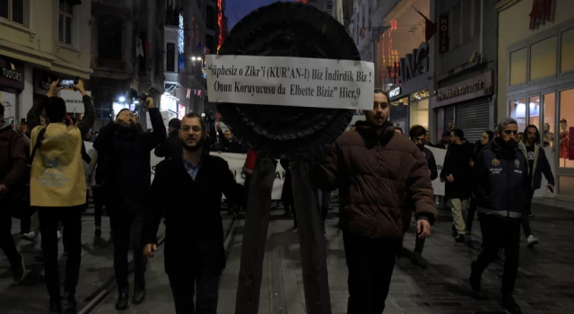 TÜGVA'dan İstiklal Caddesi'nde 'tekbirli' yürüyüş