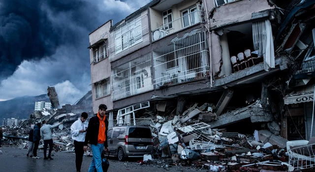 Deprem, Türkiye'ye 84 milyar dolara mal olabilir
