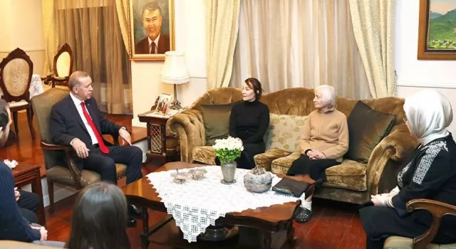 Erdoğan'dan Baykal'ın ailesine ziyaret