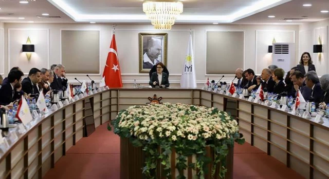 Akşener, Kılıçdaroğlu'nun adaylığını görüşmek için GİK'i topluyor