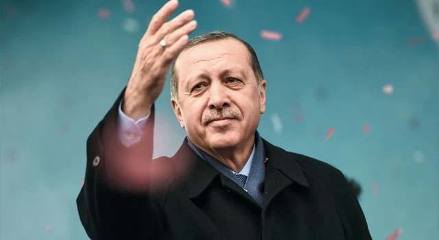 Cumhur İttifakı cumhurbaşkanı adayı Recep Tayyip Erdoğan kimdir ? Recep Tayyip Erdoğan nerelidir ve mesleği nelerdir? Recep Tayyip Erdoğan yaşı kaç?