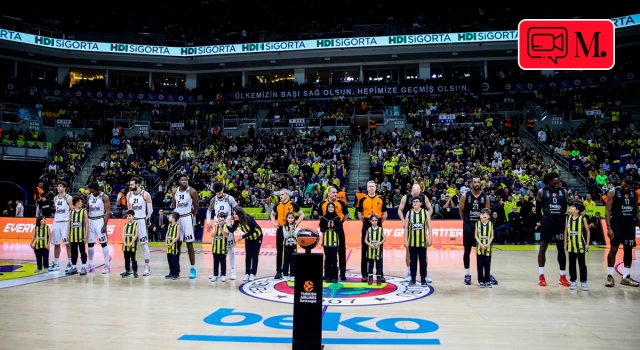 Fenerbahçe Beko'nun taraftarlarından ’hükümet istifa’ sloganları