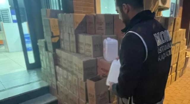 İstanbul’da dezenfektan diye satılan 3 ton 150 litre alkollü sıvı ele geçirildi