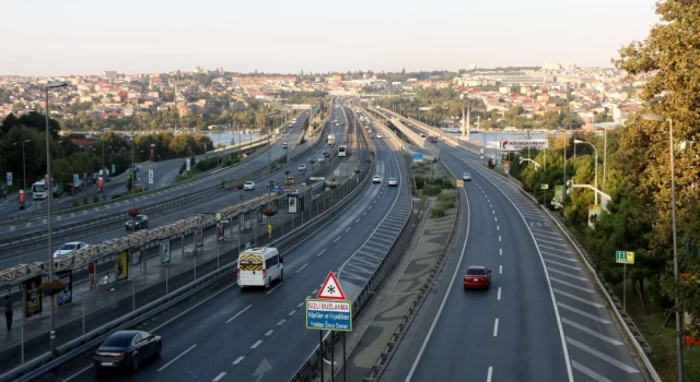 İstanbul'da bayram öncesi yollar boş kaldı