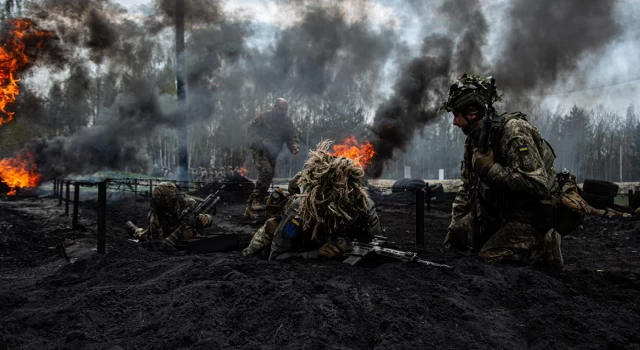 Kiev yönetimi karşı saldırı için hazırlıklarını neredeyse tamamladı