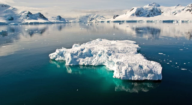'Buzlar kıtası' Antarktika'da alarm: Bu yıl rekor seviyede eriyor