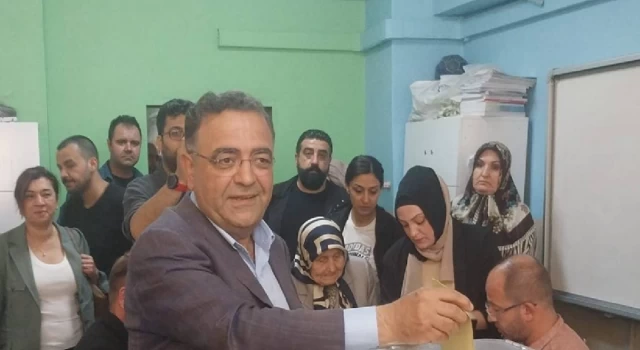 CHP, 21 yıl sonra Diyarbakır'dan milletvekili çıkardı
