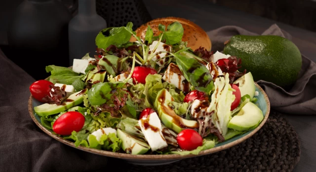 Dünyanın en iyi salataları açıklandı: Türkiye’den 4 salata listede