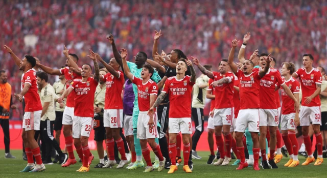 Portekiz'de şampiyon Benfica oldu