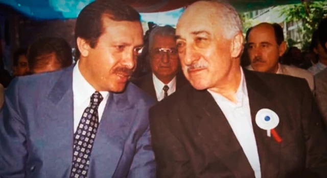 Saadet Partisi Fethullah Gülen'li Soros’lu geçmişi anımsatan bir Erdoğan videosu yayınladı