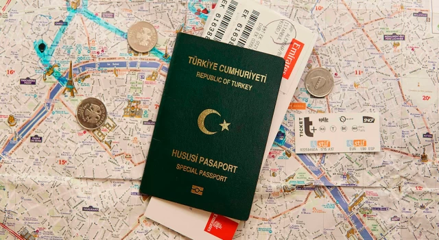 Süleyman Soylu: Tüm yeşil pasaportlar, hususi pasaporta dönebilir