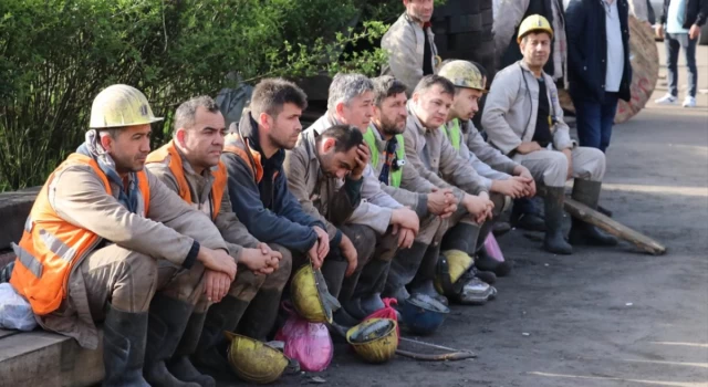 Zonguldak'ta 30 maden çalışanı, facianın 13'üncü yılında anıldı