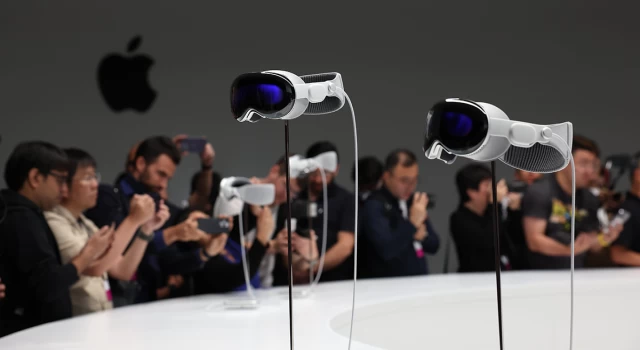 Apple’ın yeni tanıttığı 'Vision Pro' karma gerçeklik gözlüğünde hangi özellikler bulunuyor?