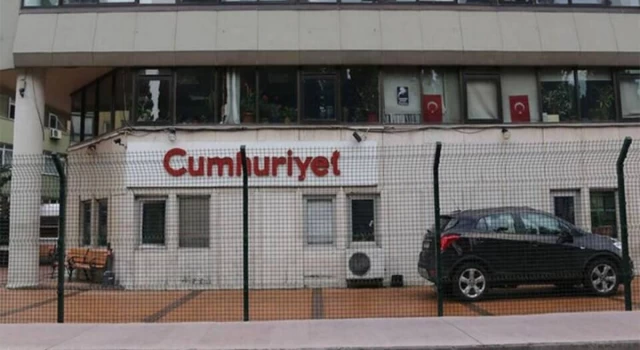 Cumhuriyet'te ayrılık: Genel yayın yönetmeni Mustafa Büyüksipahi istifa etti