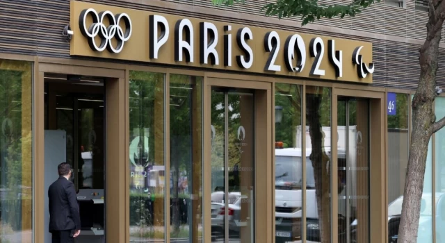 Paris 2024 Olimpiyat Merkezi’ne polis baskını