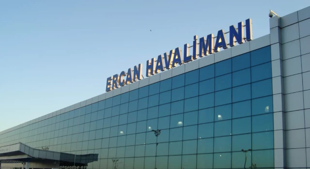 Erdoğan'ın açılışını yaptığı Ercan Havalimanı'nda yolcular mağdur oldu!