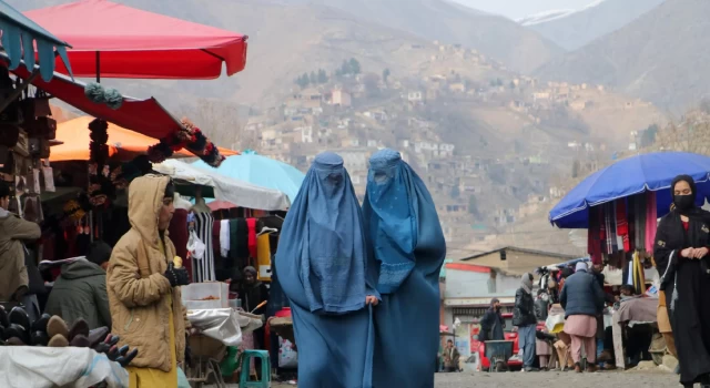 Taliban, kuaför ve güzellik salonlarını kapatıyor