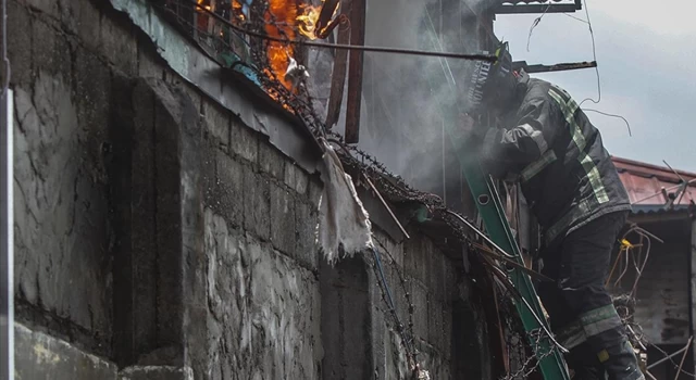 Filipinler’de yanlış adres verilen itfaiye fabrika yangınına müdahalede gecikti, 15 kişi öldü