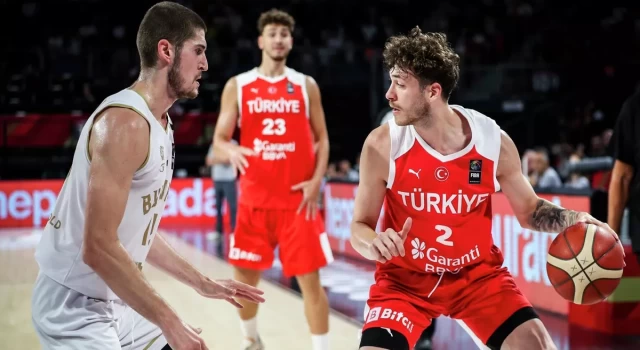 Türkiye A Milli Erkek Basketbol Takımı FIBA Olimpiyat Ön Eleme Turnuvası'nda yarı finali garantiledi