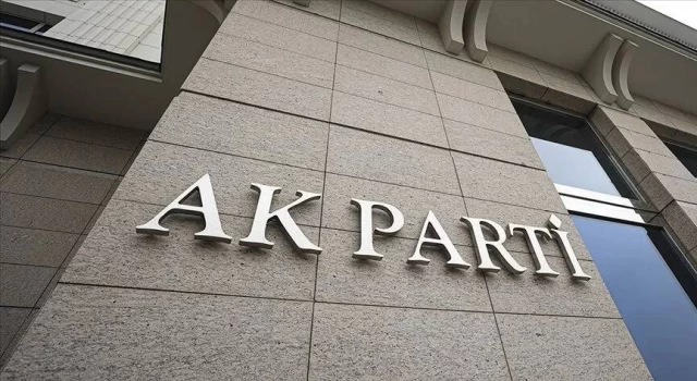 AK Parti’de 3 ilçe başkanı istifa etti