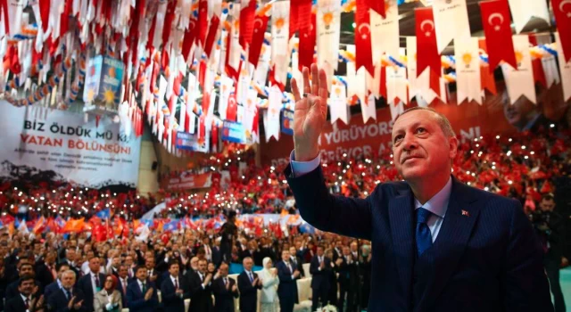 Kulis: Erdoğan partide radikal değişikliklere gidecek