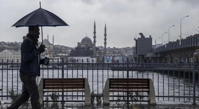Meteoroloji saat verdi: İstanbul dahil 8 il için sağanak yağış uyarısı