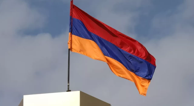 Rusya: Ermenistan hukuki egemenliğini yitirdi
